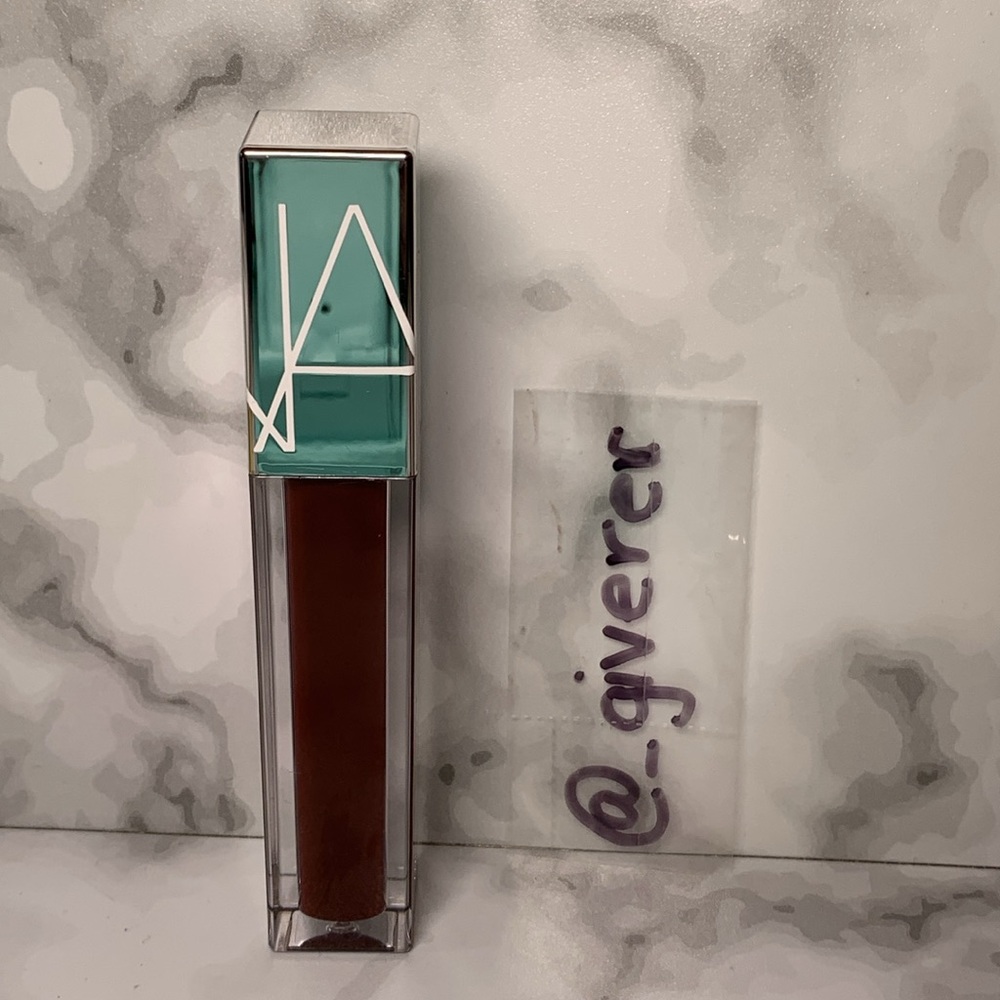 BADEN BADEN NARS FULL VYNL LIP LACQUER